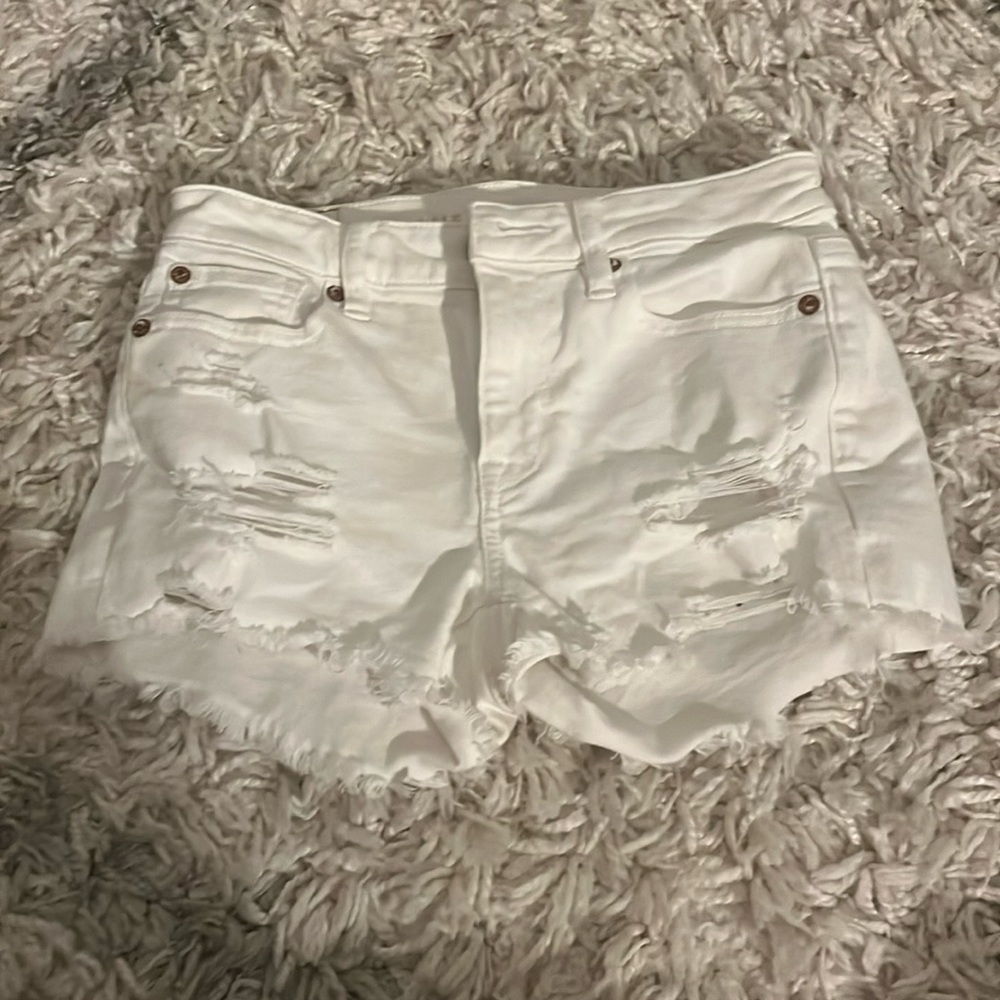 American eagle stretchy white jean shorts
